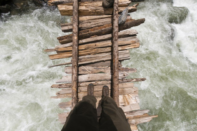 Ausblick auf den angeschwollenen Kanka-Fluss